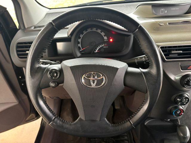 TOYOTA iQ 1.0 VVT-I OK NEOPATENTATI AUTOMATICA 4 POSTI