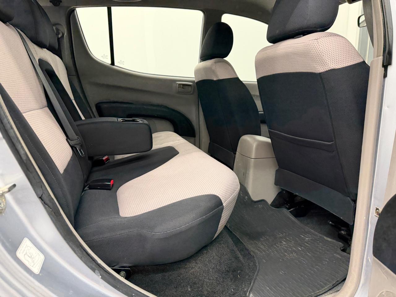 Mitsubishi L200 2.5d136CV DoubleCab iva esposta 4WD