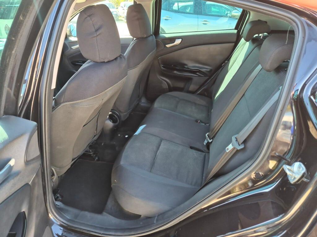 Alfa Romeo Giulietta 1.6 JTDm-2 105 CV Distinctive