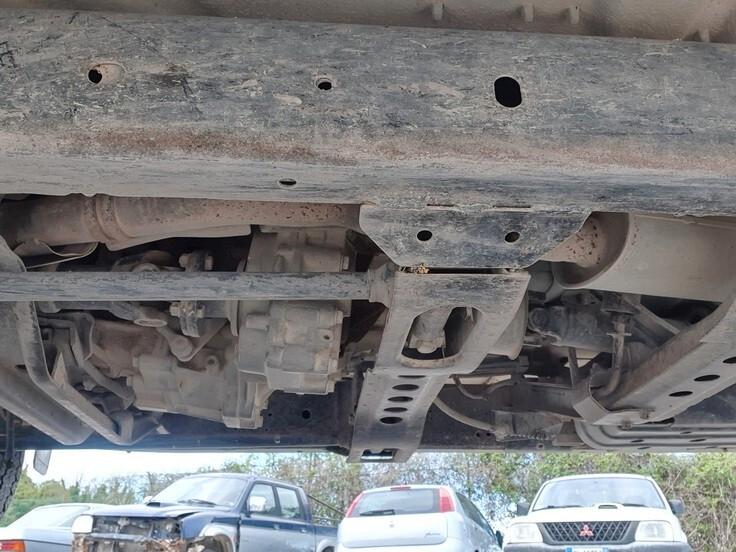 Nissan Navara (D22) 2.5 TD 133CV 4WD Cab. Singola