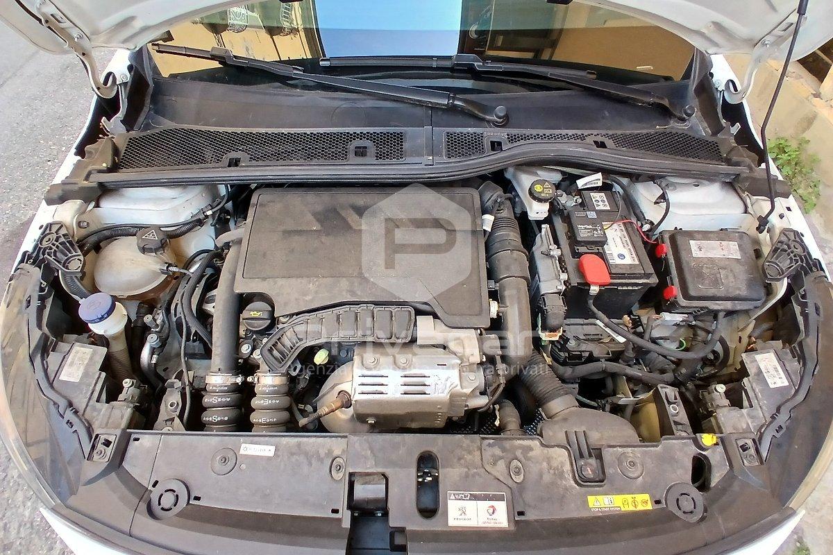 PEUGEOT 208 PureTech 100 Stop&Start 5 porte Allure