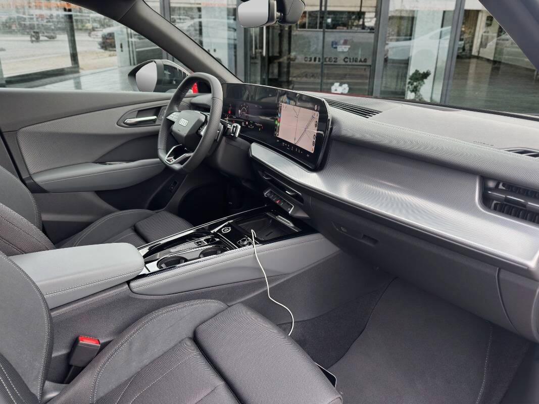 Audi Q3 Sportback 2.0 TDi S line 150cv s-tronic, Telecam e CarPlay