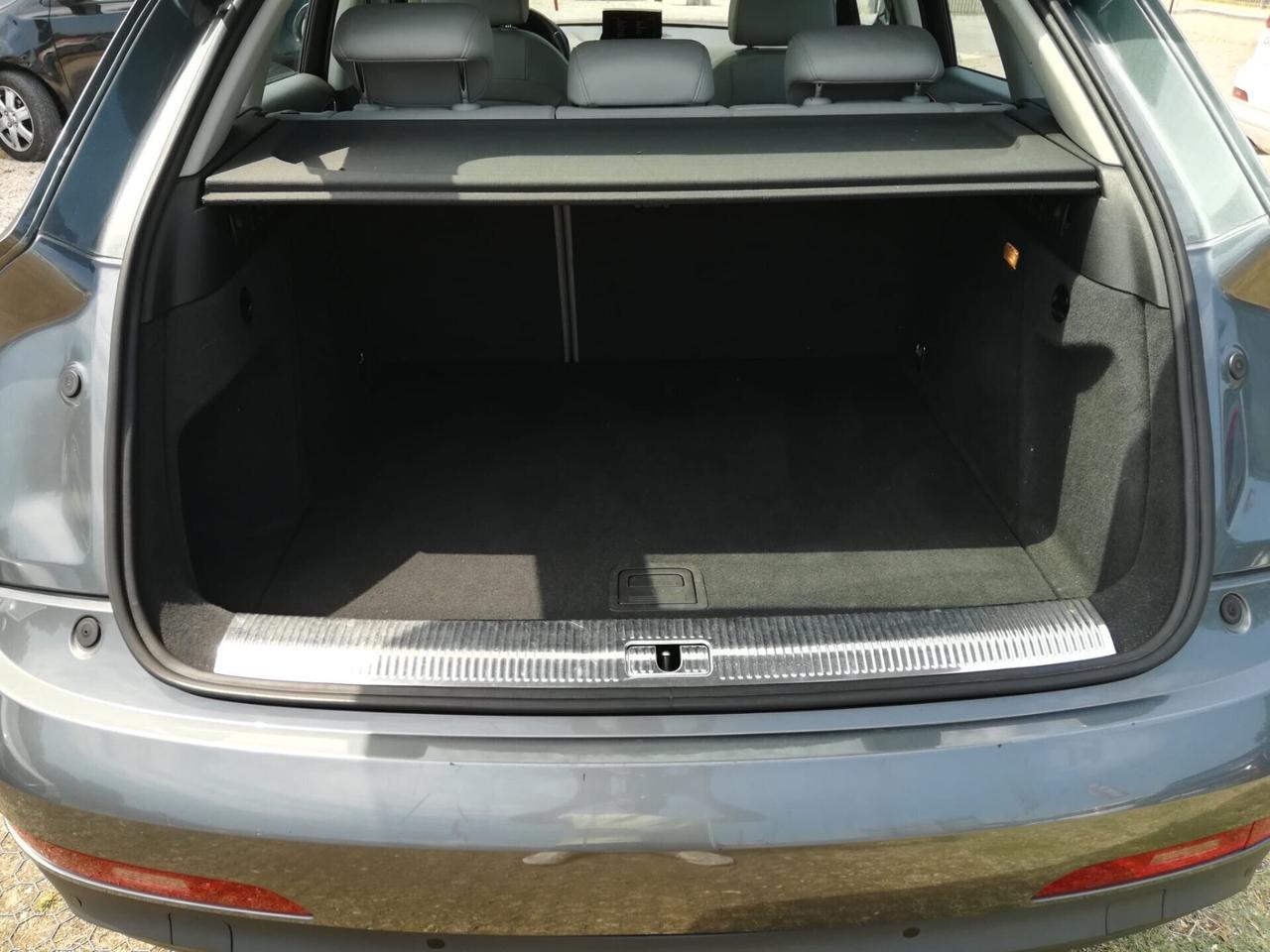 AUDI - Q3 - 2.0 TDI 177CV quattro S tronic - UNIPR