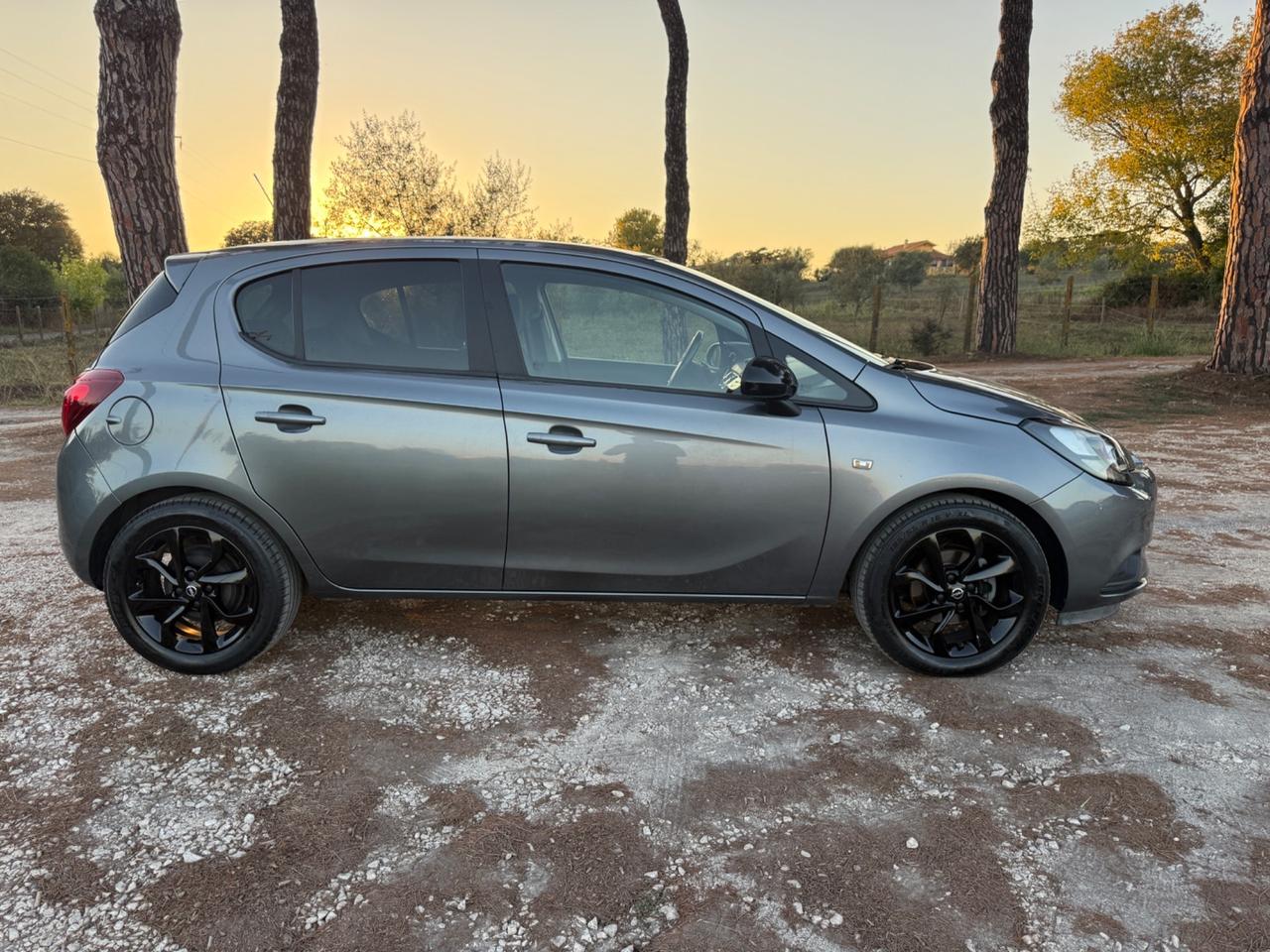 Opel Corsa 1.4 90CV GPL Tech 5 porte Innovation