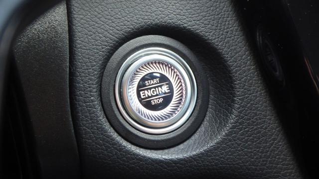 MERCEDES-BENZ GLC 220 d 4Matic Business