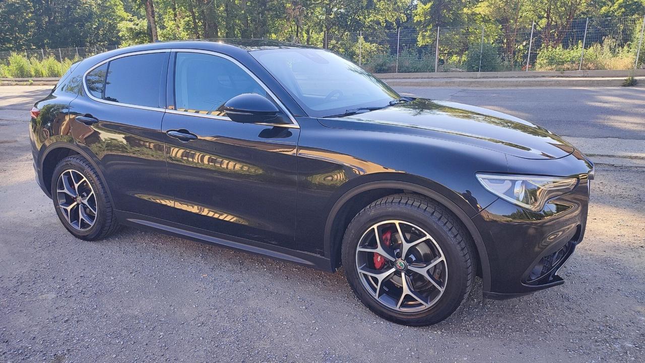 ALFA ROMEO STELVIO 2.2 TD 190CV EXECUTIVE RWD