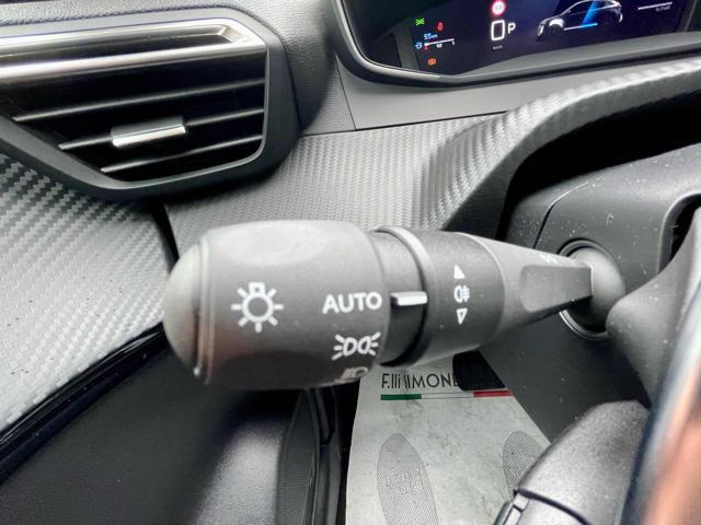 PEUGEOT 208 Hybrid 110 e-DCS6 Allure - KM0