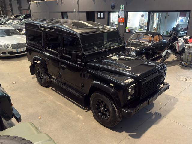 LAND ROVER Defender 110 2.2 TD4 Station Wagon N1