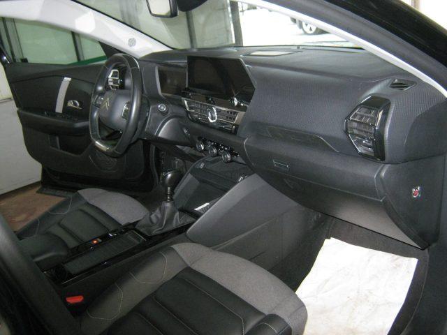 CITROEN C4 PureTech 130 S&S Shine