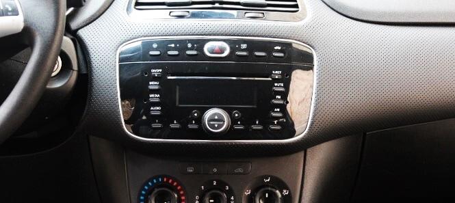 Fiat Punto Evo 1.3 Mjt 75 CV DPF S&S Dynamic 8 GOMME ESTIVE\TERMICHE