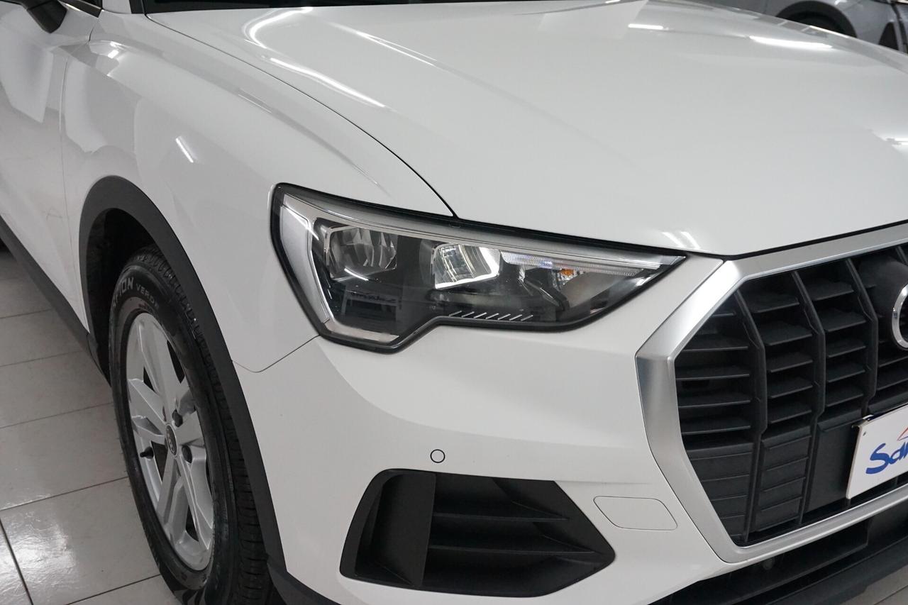 Audi Q3 35 TDI S tronic Business