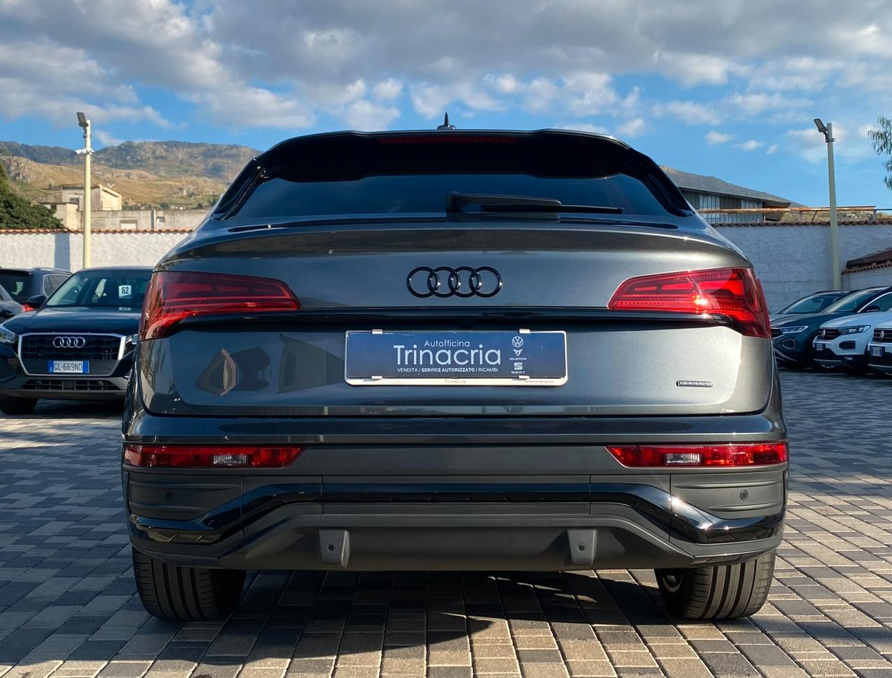 Audi Q5 SPB S line Plus 2.0 TDI 204CV s-tronic 4X4 mhev 40