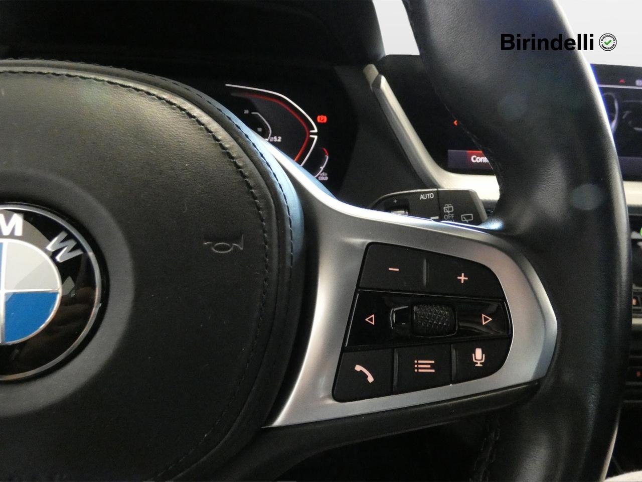 BMW Serie 1 (F40) - 118d 5p. Msport