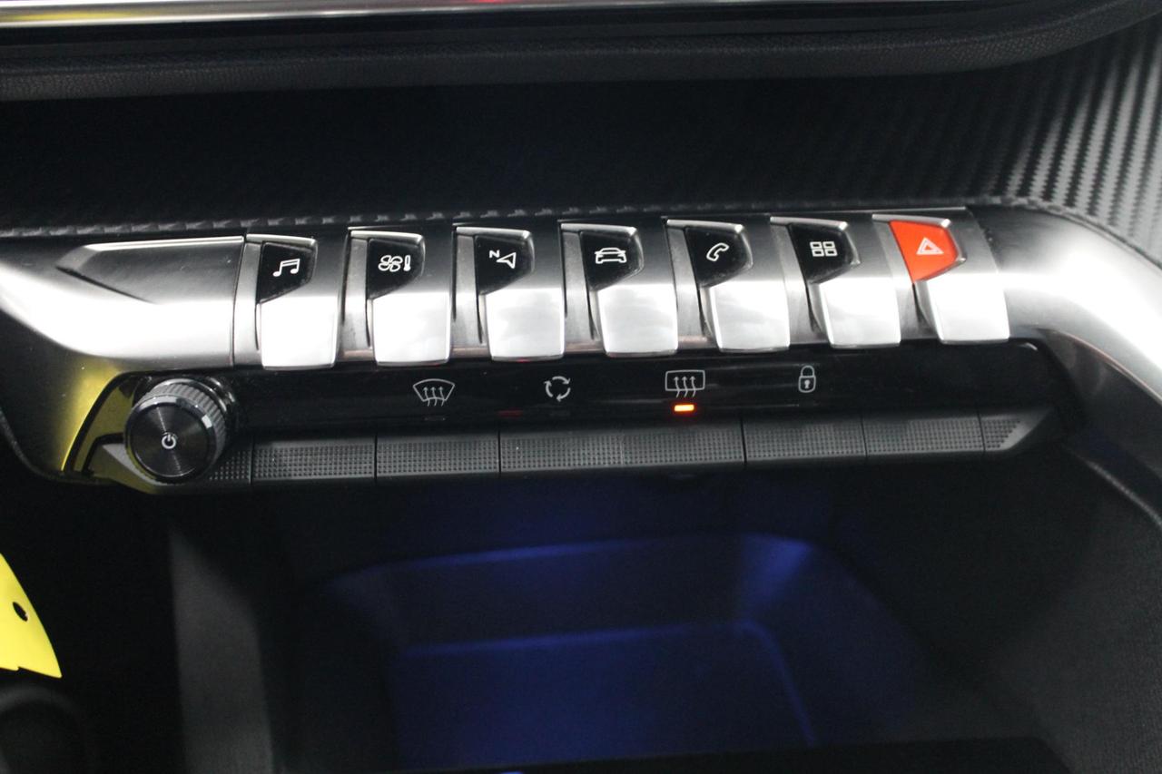 Peugeot 3008 1.2 puretech Active Business 130 Cv.