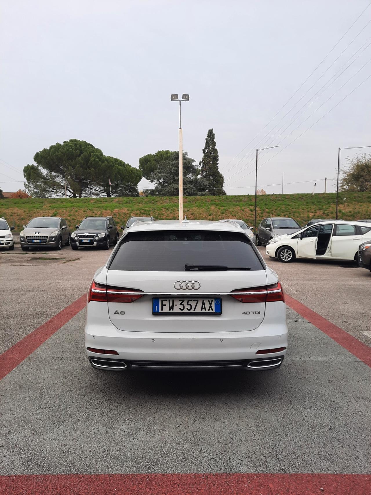 Audi A6 Avant 40 2.0 TDI S tronic Business Design
