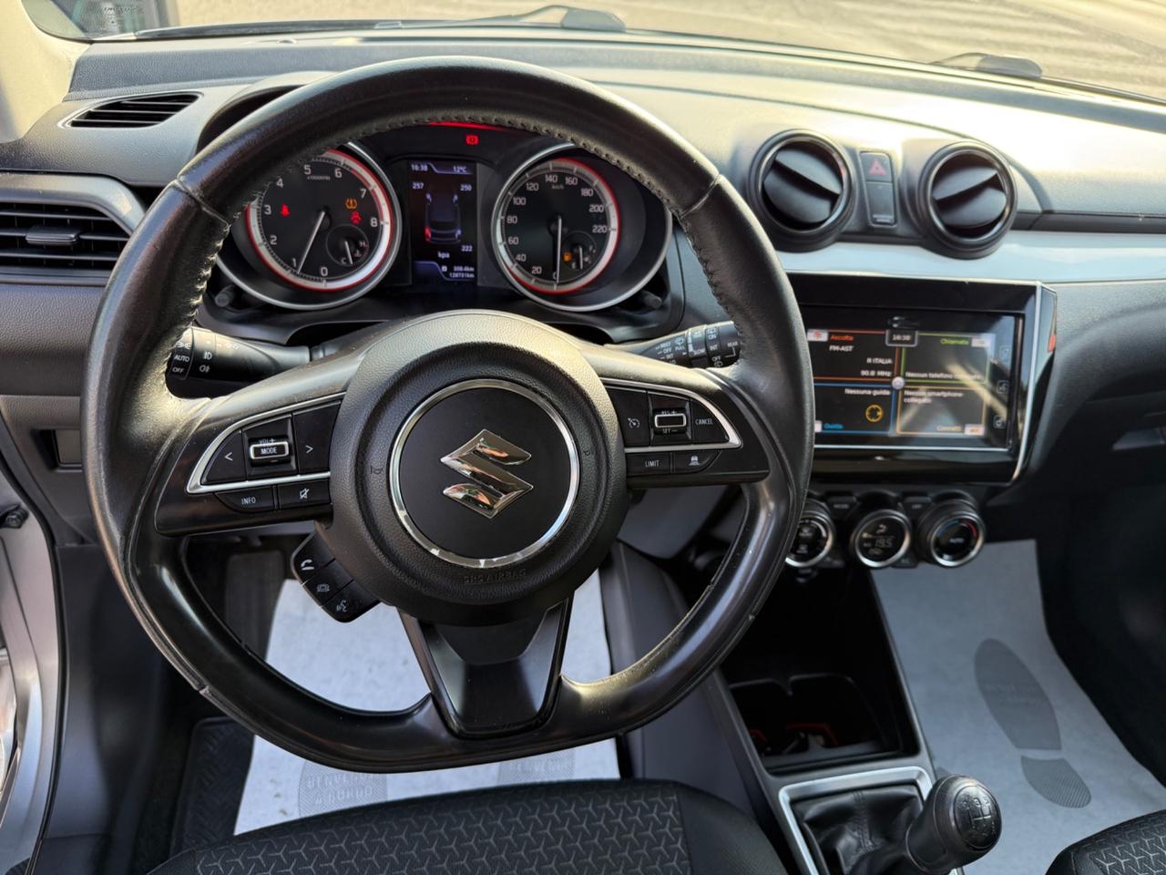 Suzuki Swift 1.2 Hybrid Top OK NEOPATENTATI