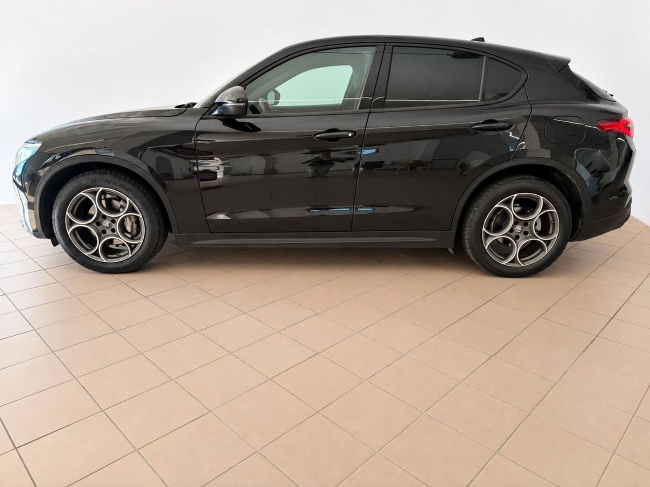 Alfa Romeo Stelvio 2.2 Turbodiesel 160 CV AT8 RWD Sprint