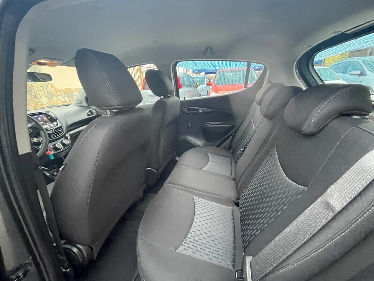 Opel Karl Rocks 1.0 73 CV GPL