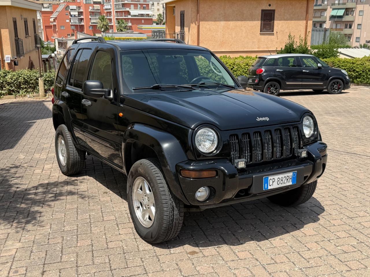 Jeep Cherokee 2.5 CRD Sport