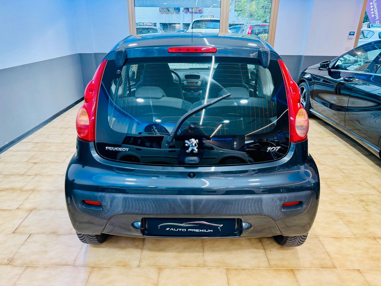 Peugeot 107 Automatica 1.0 da 68CV 3p. PERFETTA