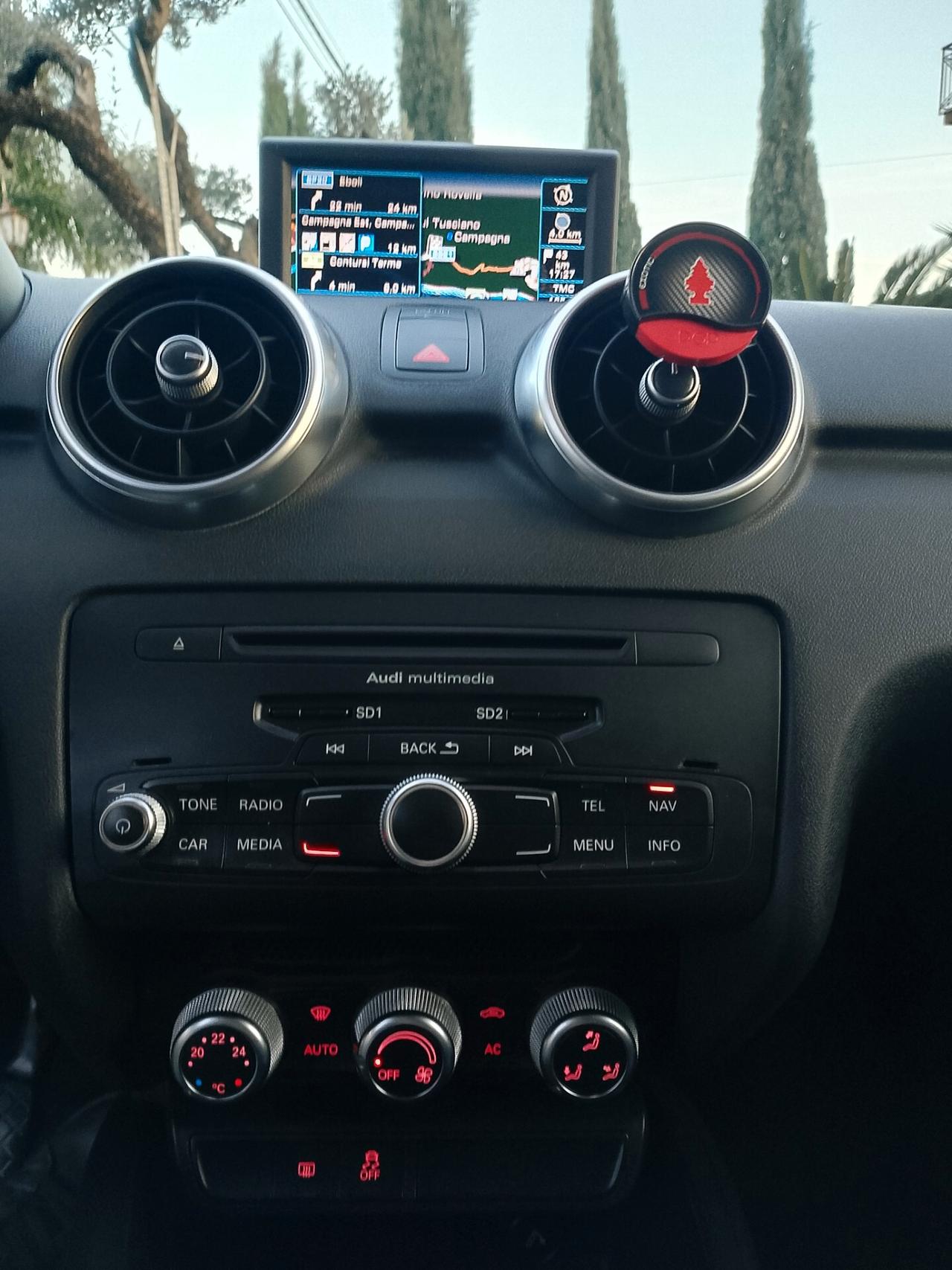 Audi A1 SPB 1.6 TDI 105 CV Attraction