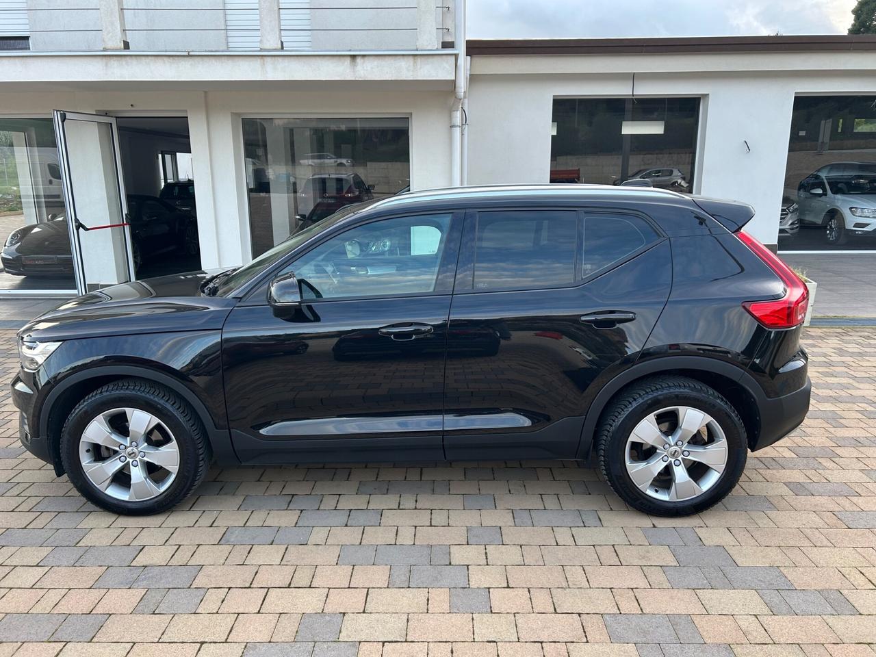 Volvo XC40 D3 Momentum