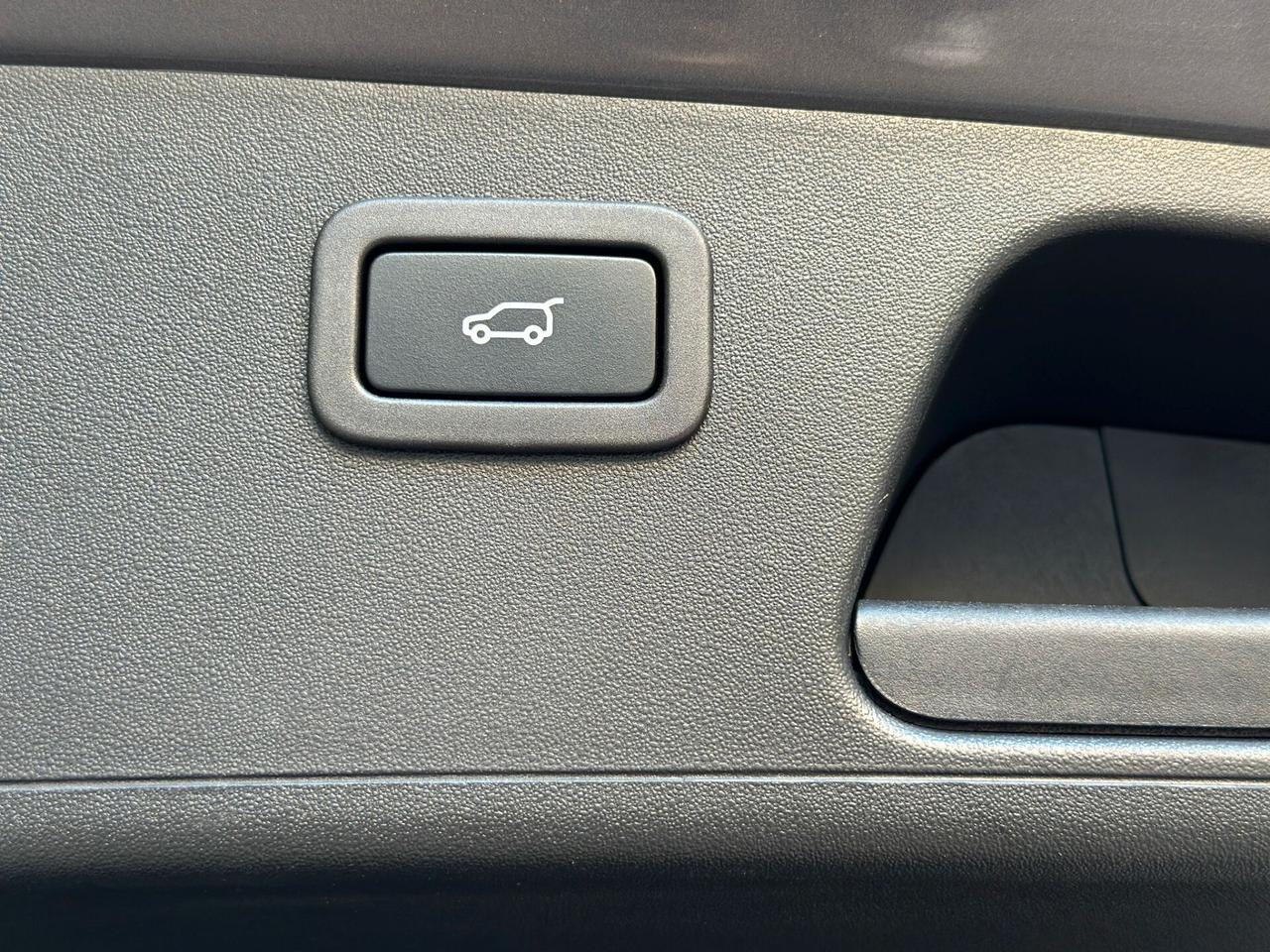 Jaguar E-Pace 2.0D 163CV AWD Auto R-Dynamic TETTO