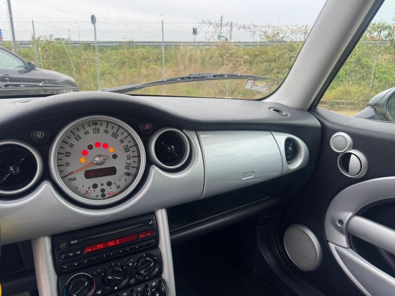 Mini 1.6 16V One de luxe