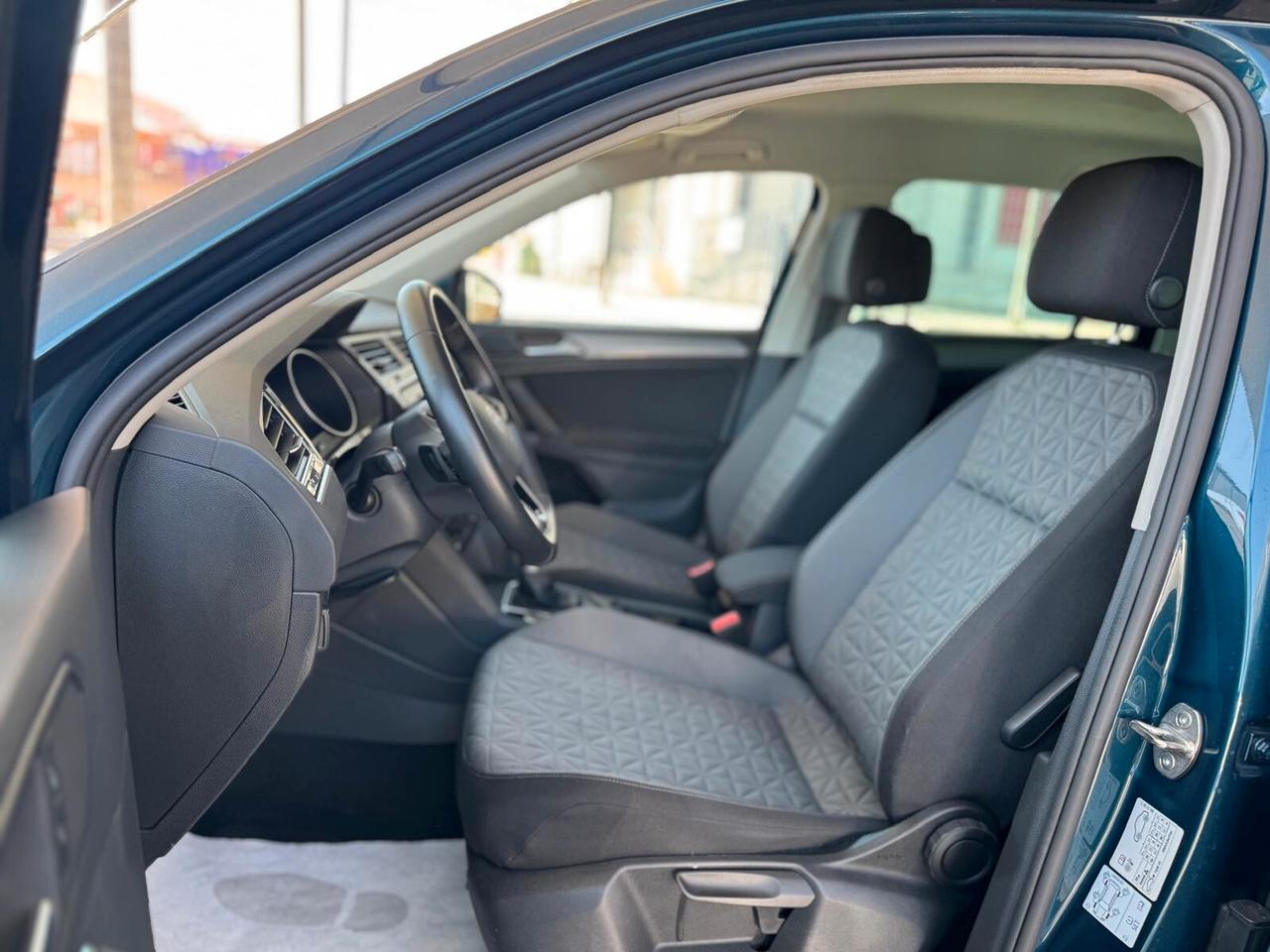 Volkswagen Tiguan 2.0 TDI 150 CV SCR DSG Elegance