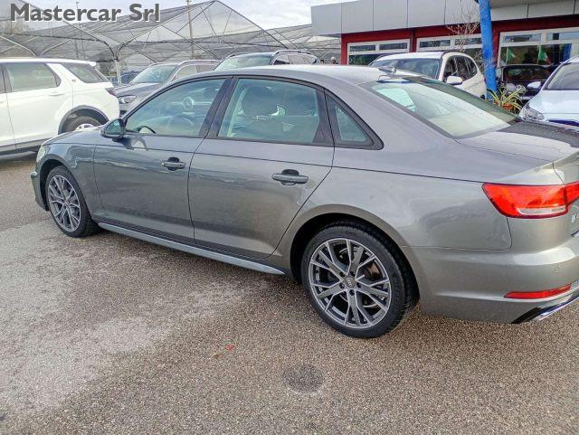 AUDI A4 A4 V 2016 Berlina 2.0 tdi Sport 150cv