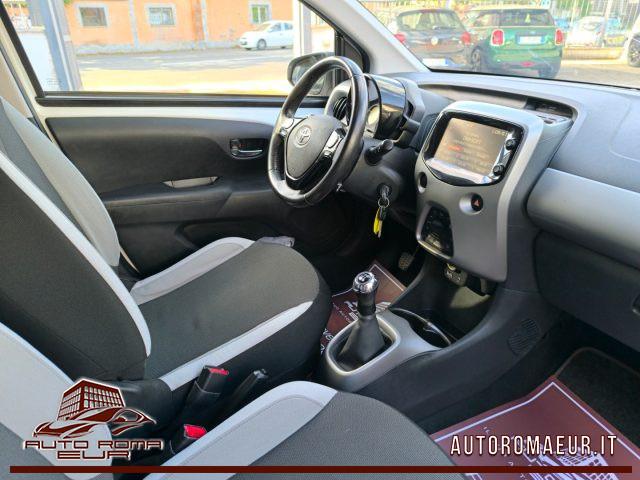 TOYOTA Aygo 1.0 VVT-i 69 CV 5 porte x-cool TSS PREZZO REALE!