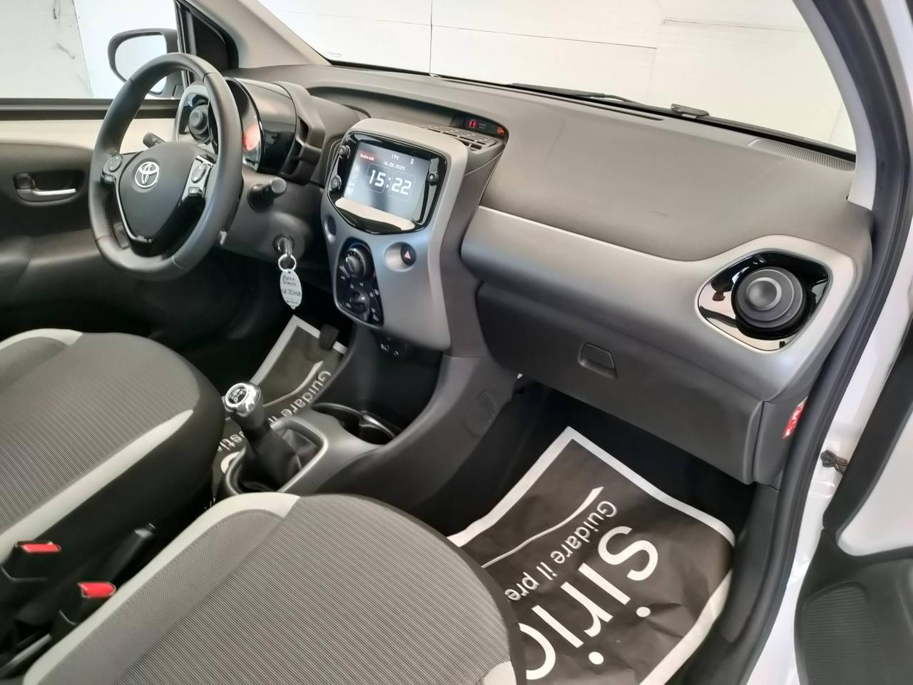 TOYOTA Aygo II 2018 5p - Aygo 5p 1.0 x-play 72cv