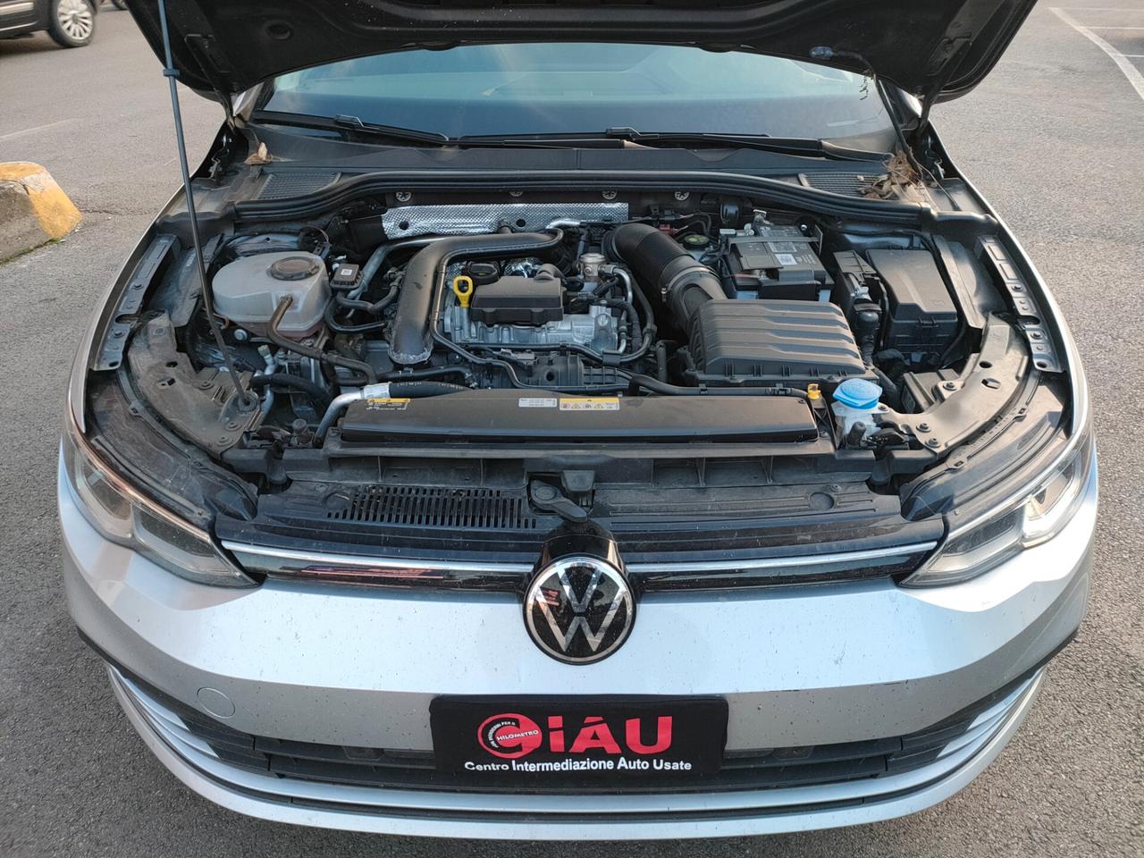 Volkswagen Golf 1.0 eTSI EVO DSG Life Neopatentati