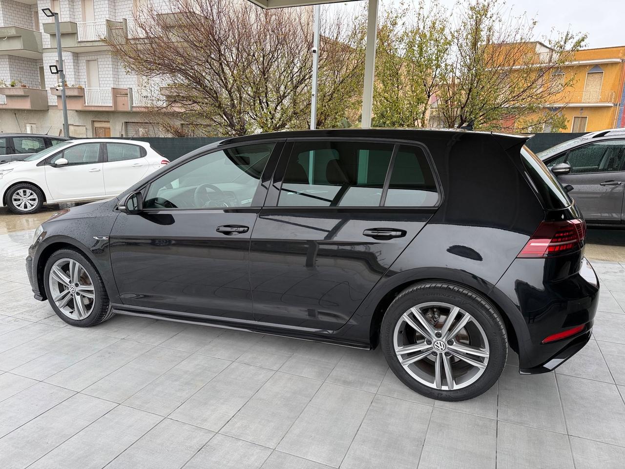 Volkswagen Golf 1.6 TDI 115 CV R-Line