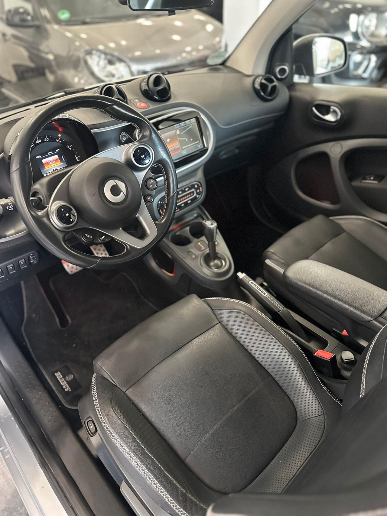 Smart ForTwo BRABUS 0.9 Turbo twinamic cabrio Xclusive