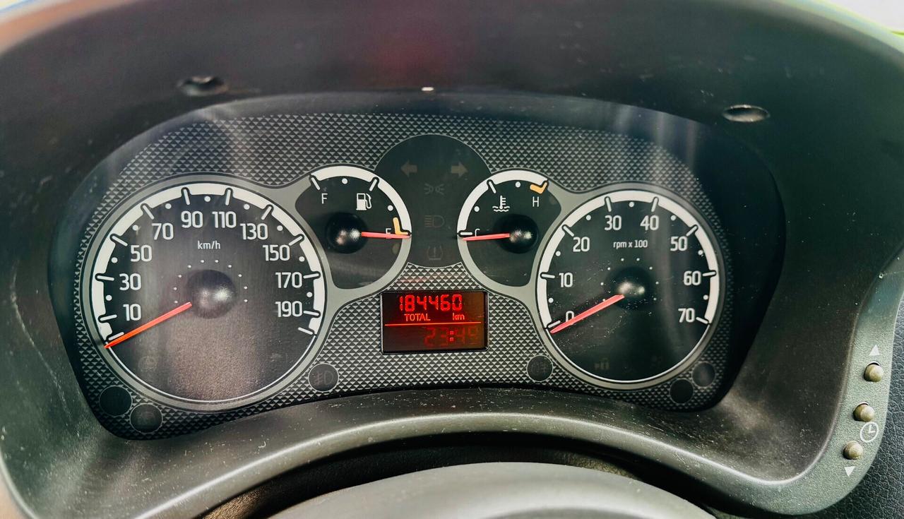 Fiat Panda 1.2 Emotion Benzina GPL .