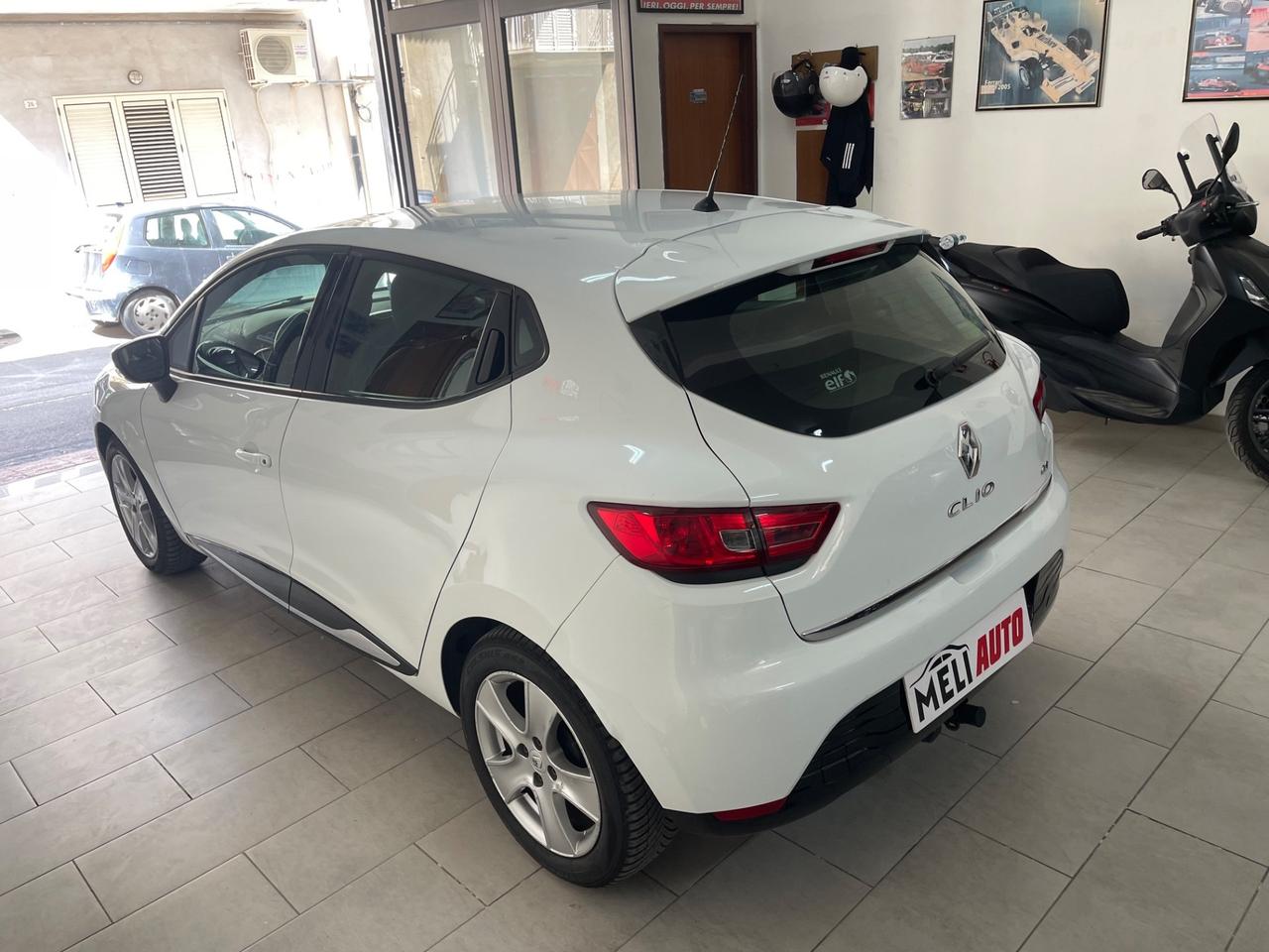 Renault Clio 1.5 DCI 75CV