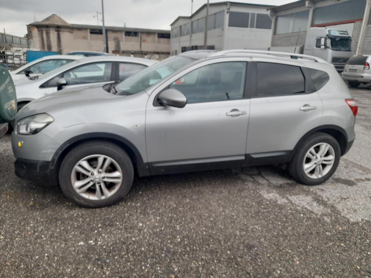 Nissan Qashqai 2.0 dCi DPF Tekna