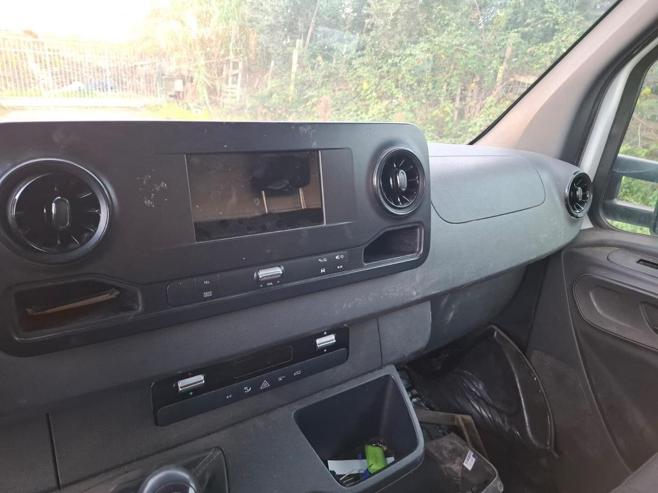 MERCEDES SPRING 314 2020 NO SINITRATO MOTORE FUSO