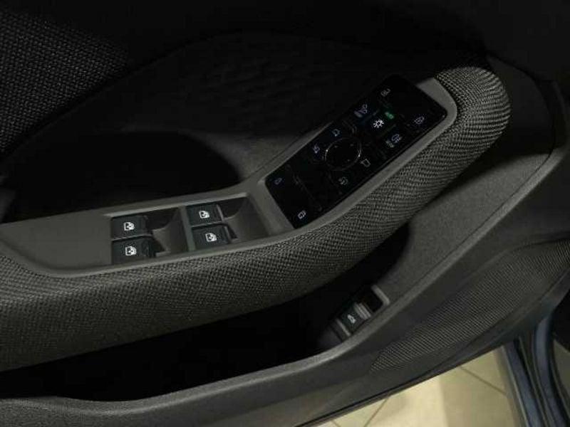 Audi A5 Avant 2.0 tdi mhev Business Advanced 204cv s-tronic