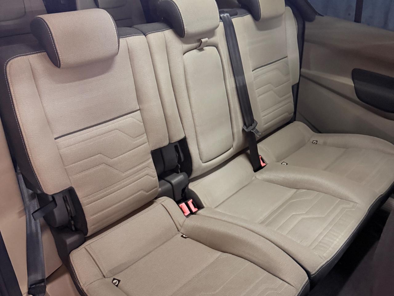 SPETTACOLARE FORD GRAN TOURNEO CONNECT 7 POSTI CON SOLI 77.504 KM