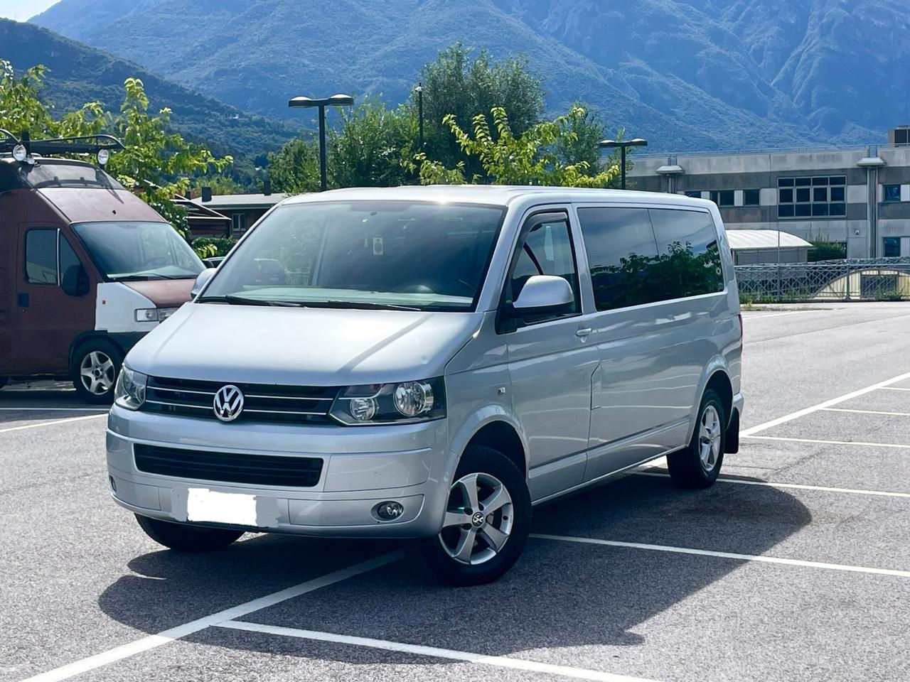 Vw Caravelle 2.0 TDI 150CV ,MOTORE NUOVO,9 posti