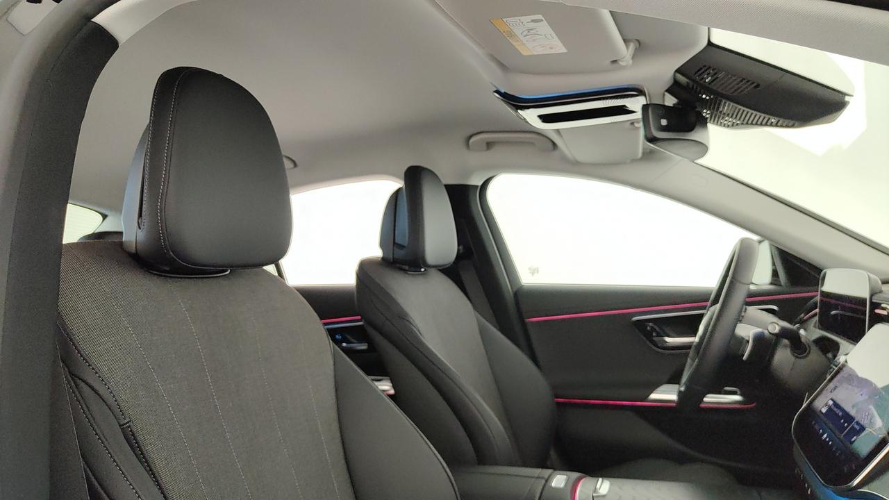 Mercedes-Benz E 220 d Advanced auto