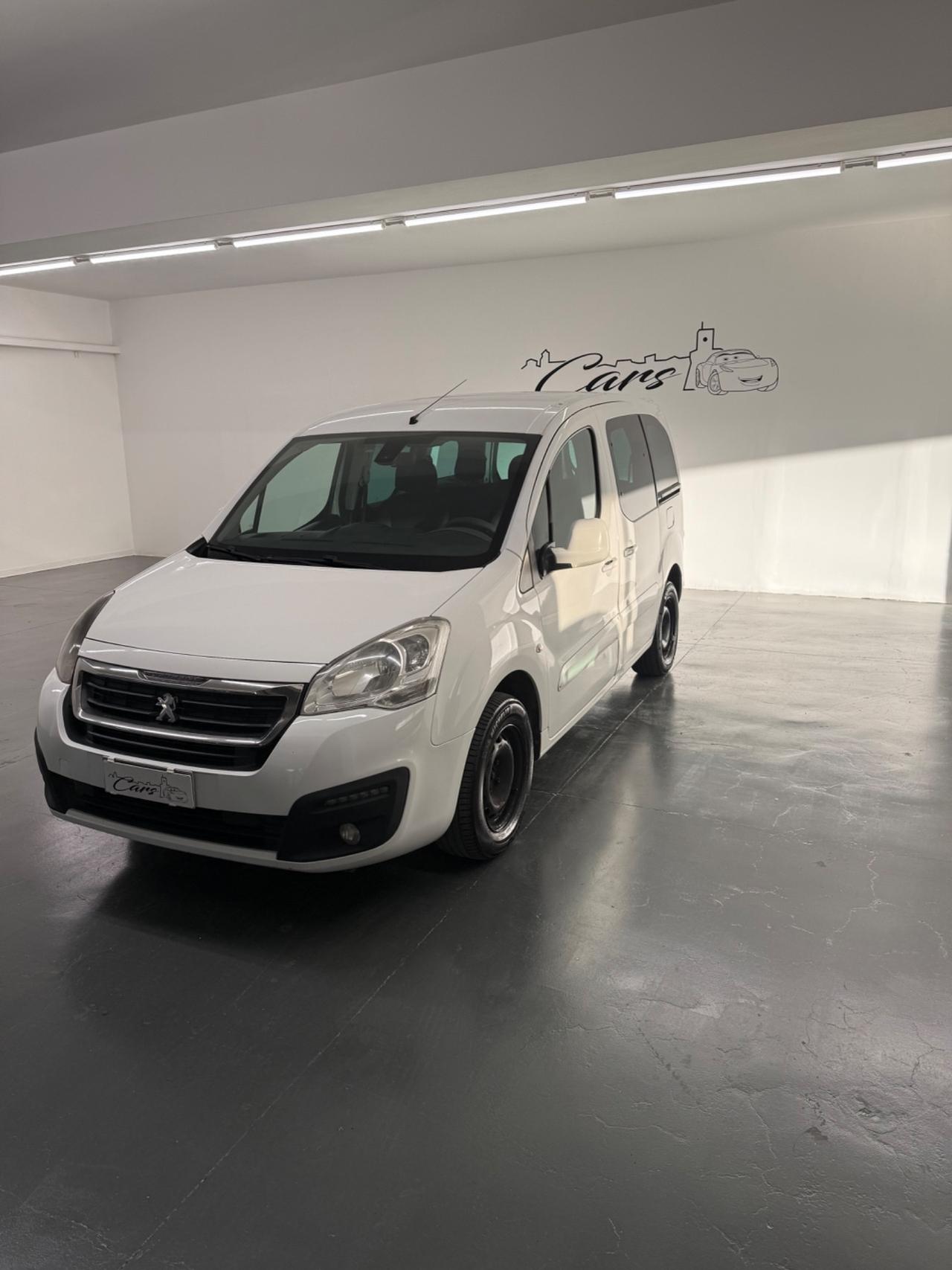 Peugeot Partner Tepee BlueHDi 100 Active