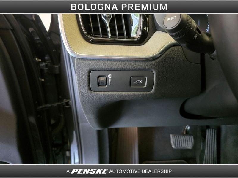 Volvo XC60 B4 AWD Geartronic Inscription