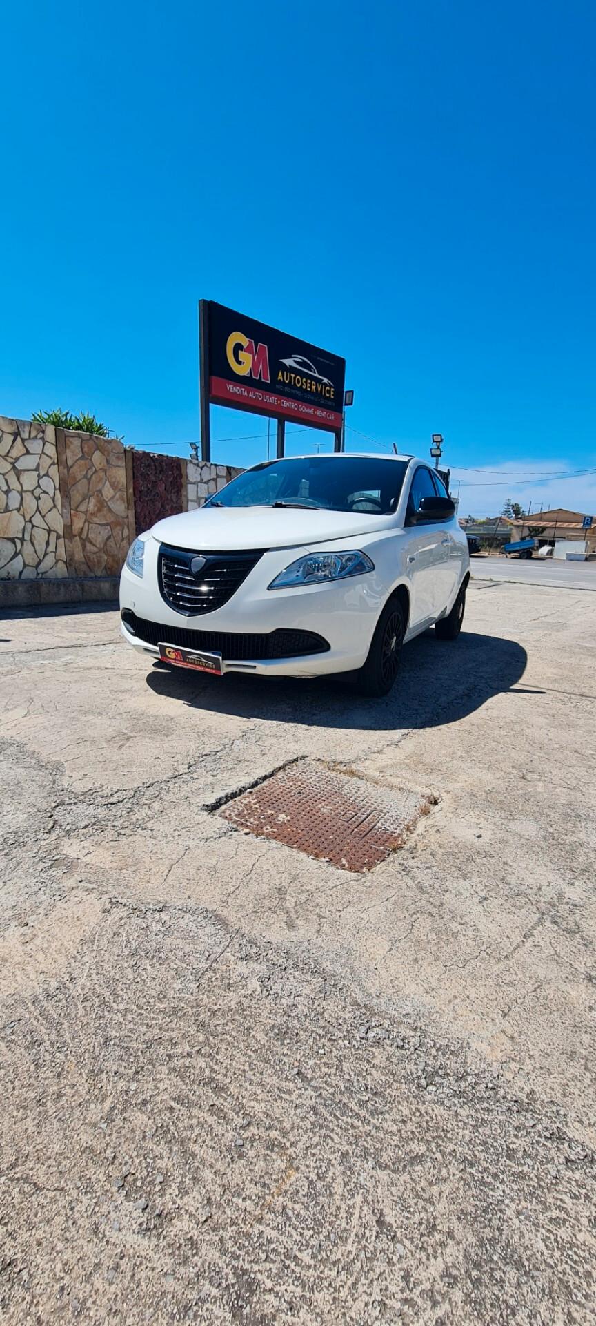 Lancia Ypsilon 1.3 MJT 16V 95 CV 5 porte 58.000 km