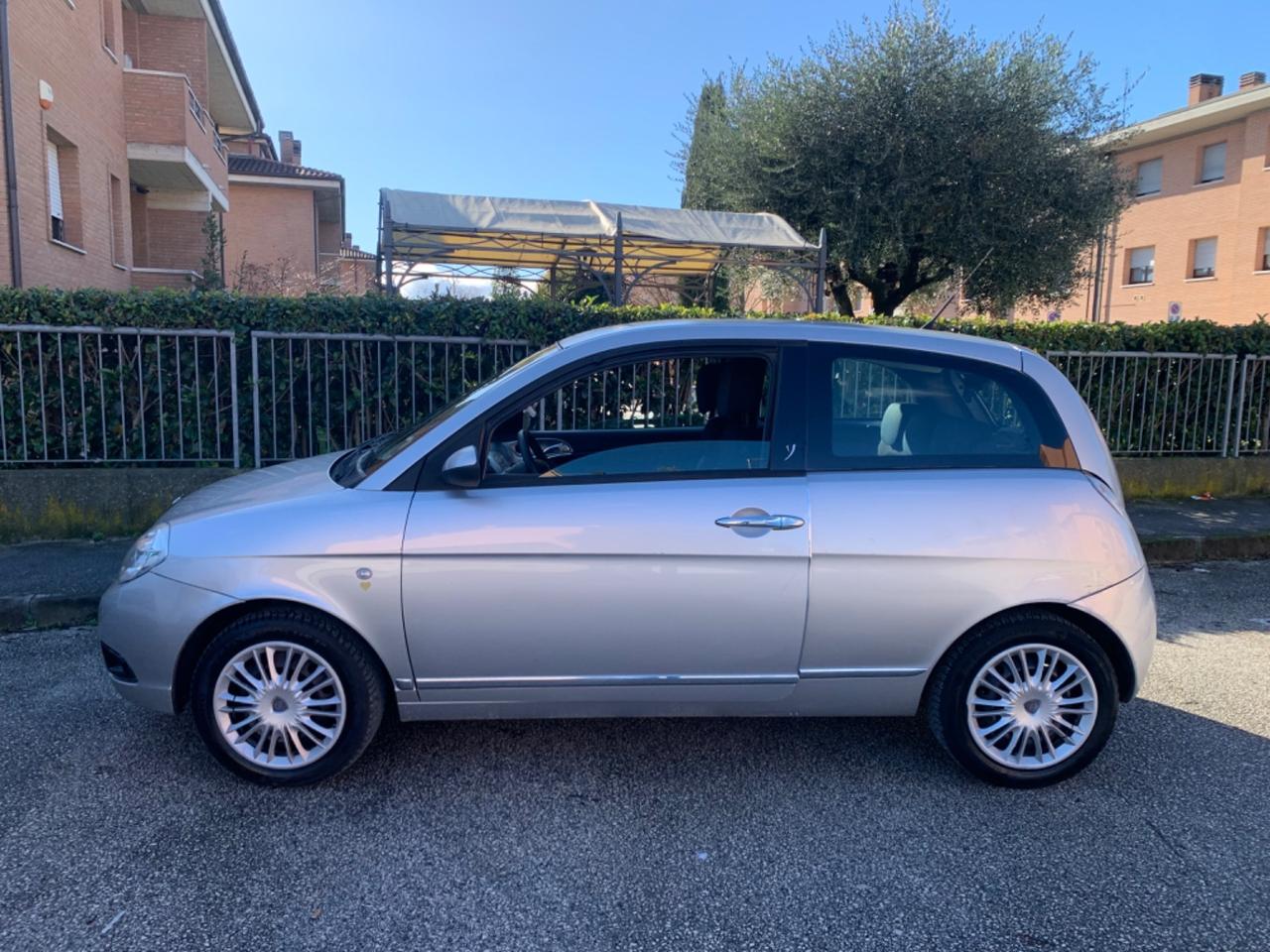 Lancia Ypsilon 1.3 multijet
