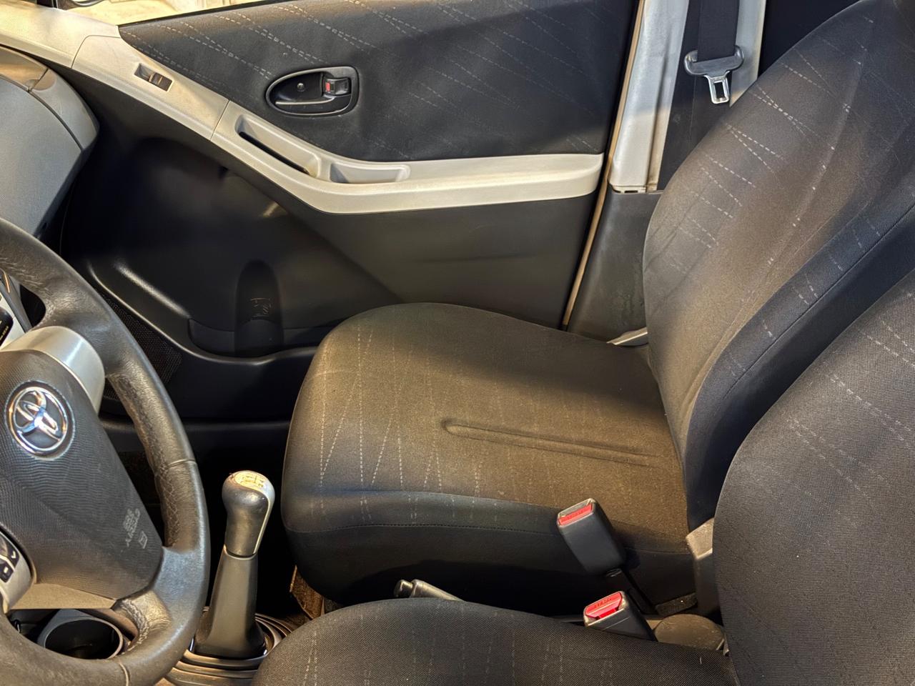 Toyota Yaris 1.0 5 porte Sol