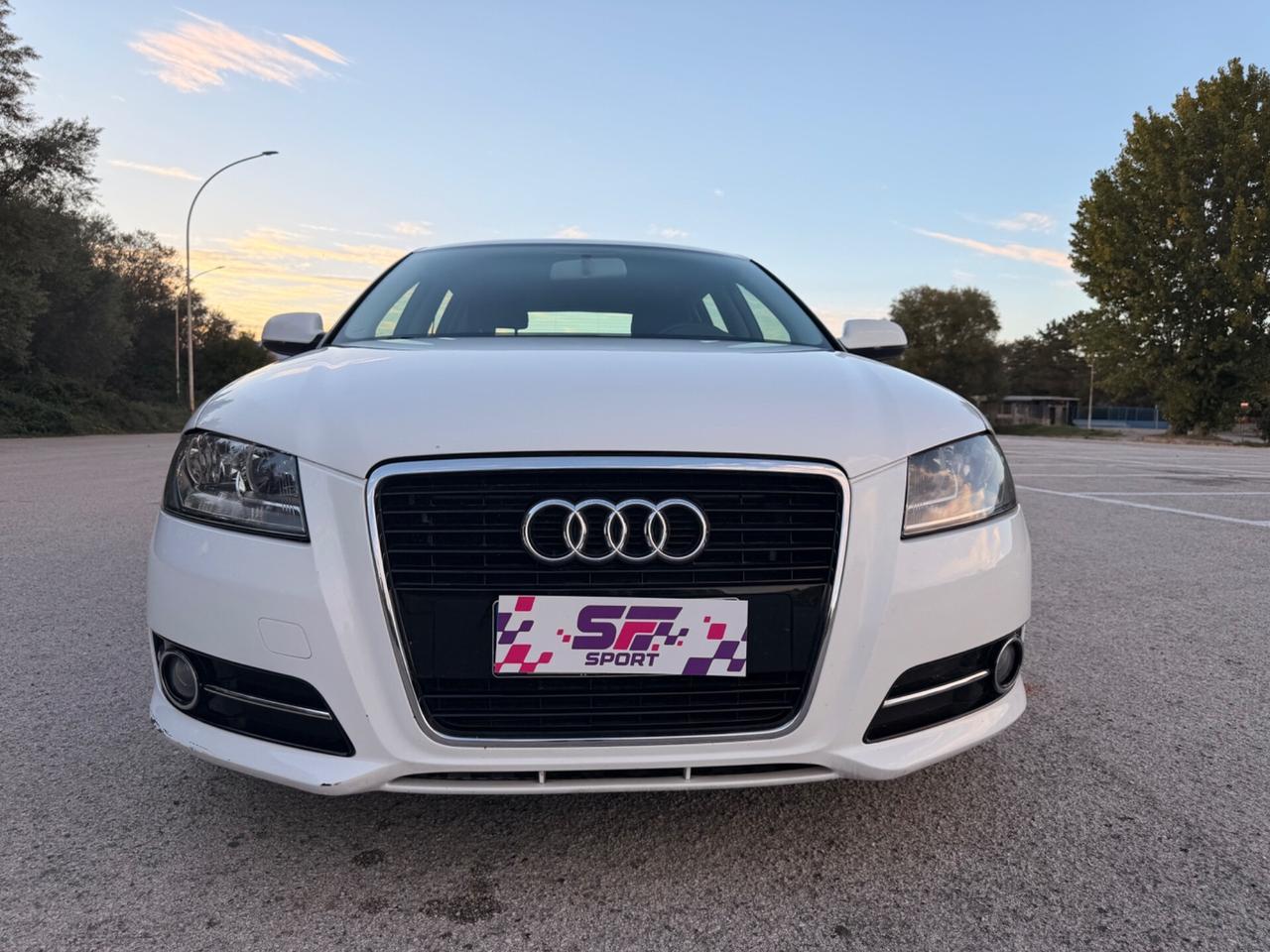 Audi A3 1.6 TDI 105 CV CR S tr. Ambiente