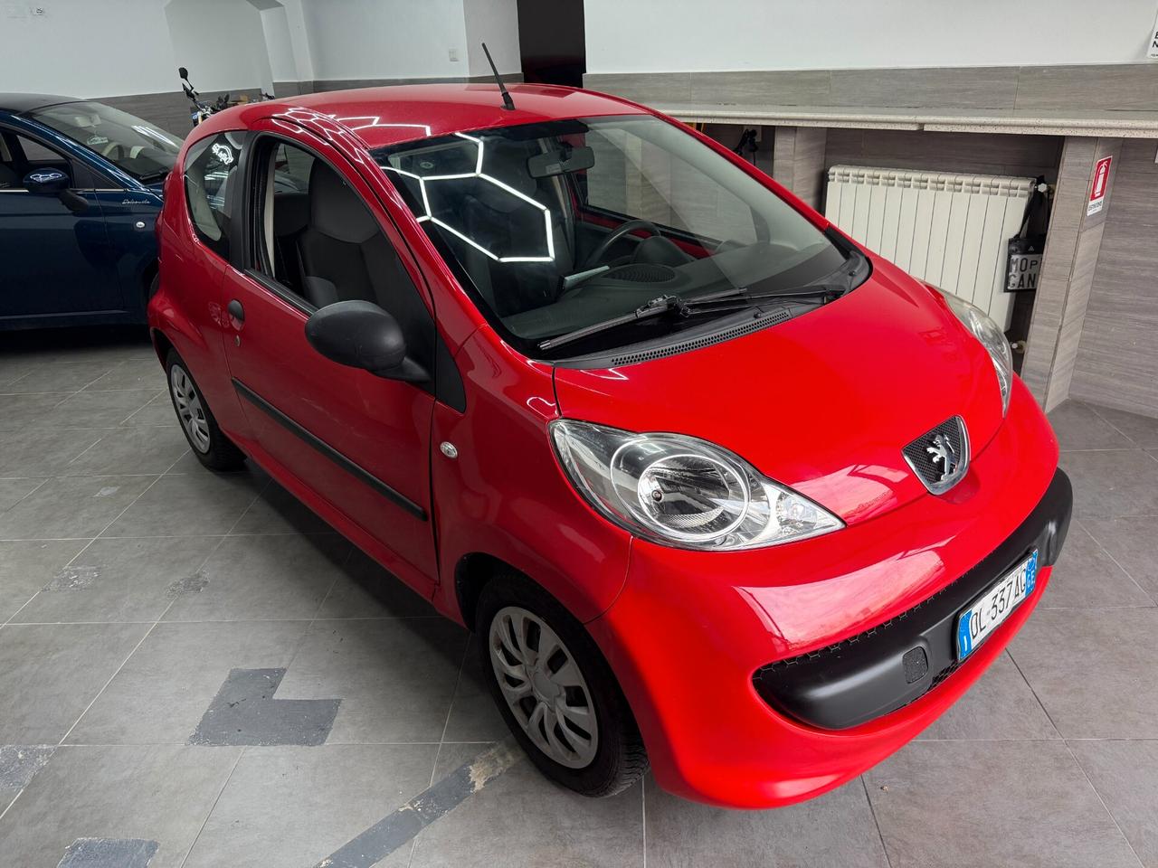 Peugeot 107 1.0 68CV 3p. Desir